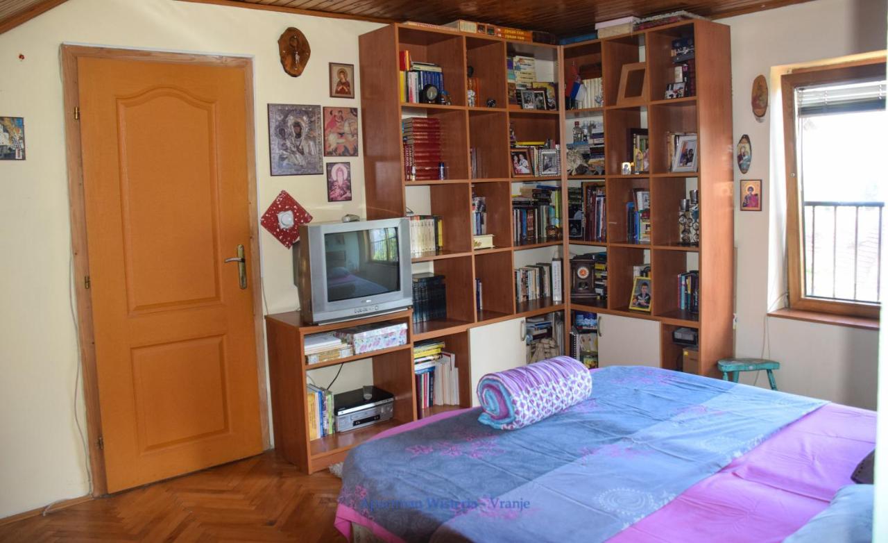 Apartman Wisteria Вране Экстерьер фото